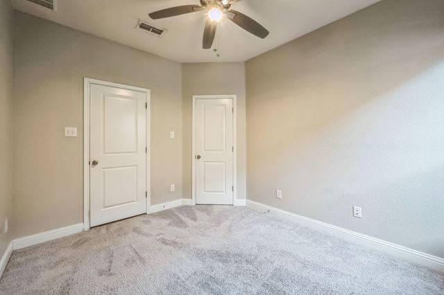 3414 Lake Court, Rosharon, TX 77583