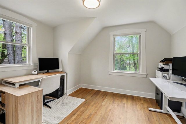 9840 Hyne Road, Brighton, MI 48114