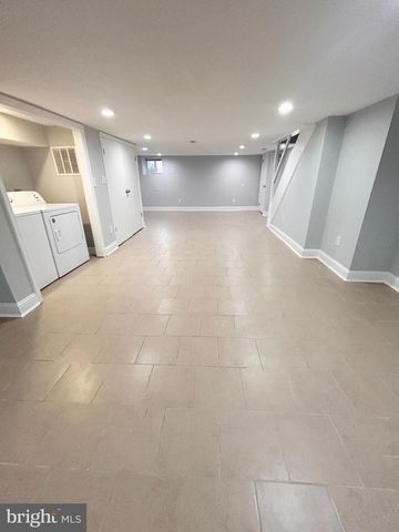 1913 E 29TH ST, Baltimore, MD 21218