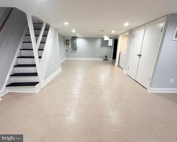 1913 E 29TH ST, Baltimore, MD 21218