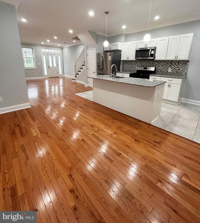 1913 E 29TH ST, Baltimore, MD 21218