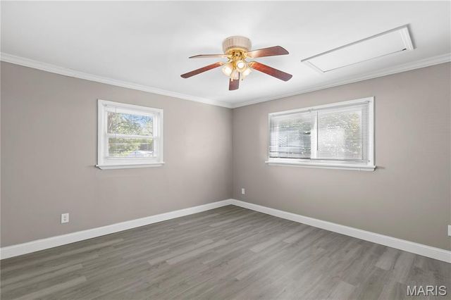 820 Saint Brendan Lane, Florissant, MO 63031