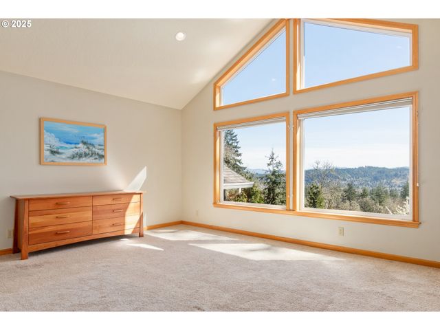 3854 MONROE St, Eugene, OR 97405