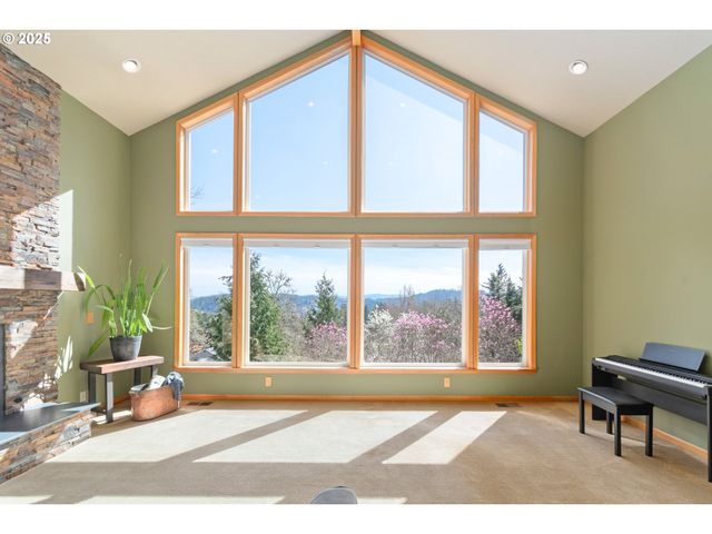 3854 MONROE St, Eugene, OR 97405