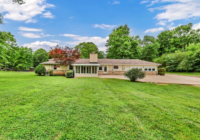 1283 Morgan Rd, Clarksville, TN 37040