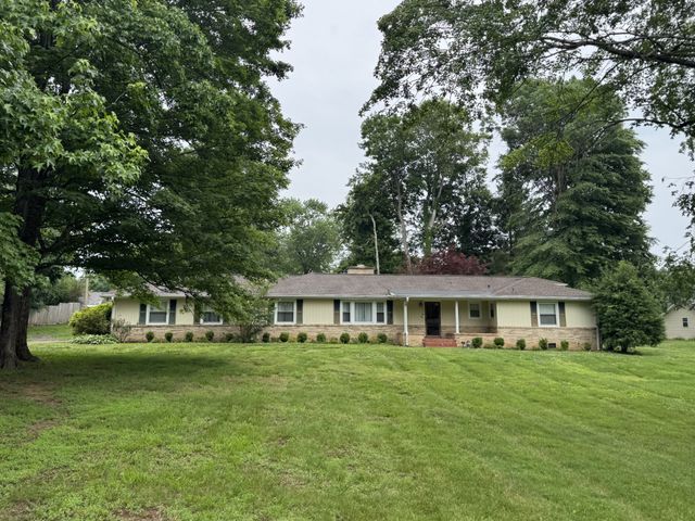 1283 Morgan Rd, Clarksville, TN 37040