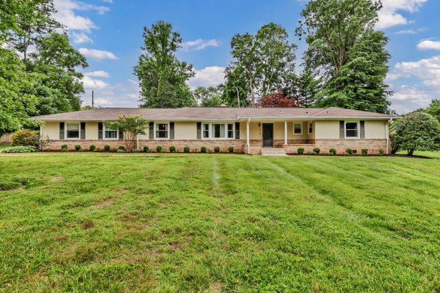 1283 Morgan Rd, Clarksville, TN 37040