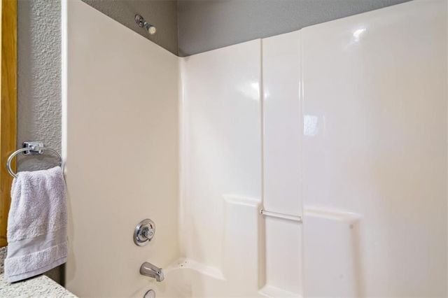 321 W 7th Street 103, Kansas City, MO 64105