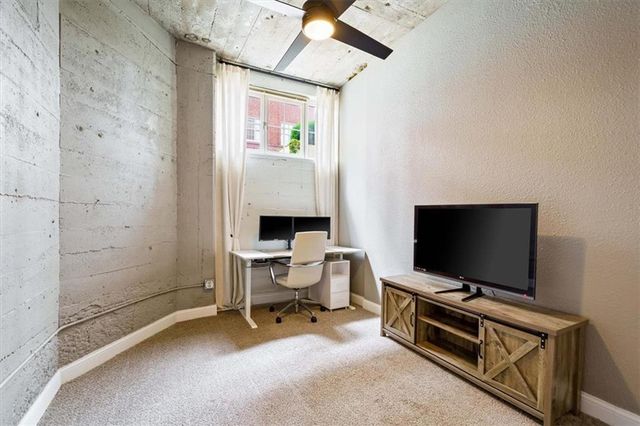 321 W 7th Street 103, Kansas City, MO 64105