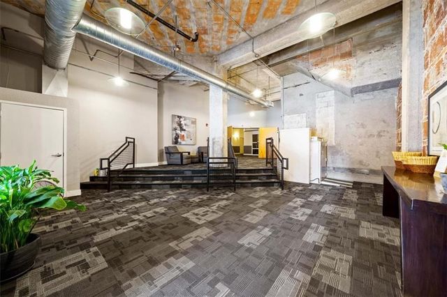 321 W 7th Street 103, Kansas City, MO 64105