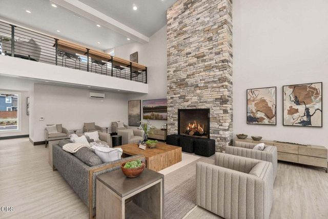 60842 SE Barstow Place, Bend, OR 97702