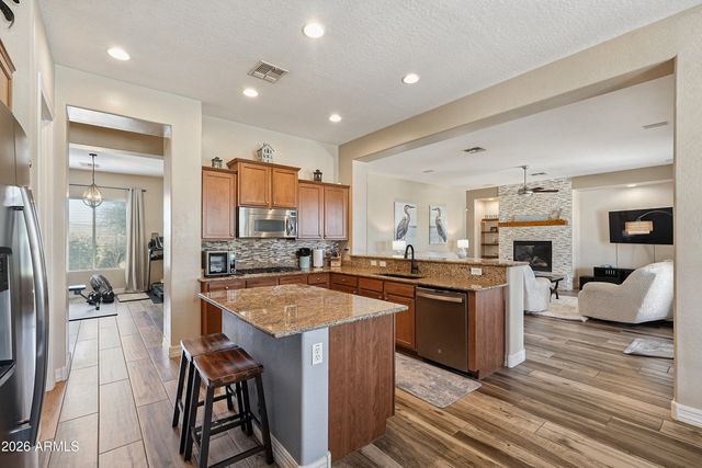 18428 W MONTEBELLO Avenue, Litchfield Park, AZ 85340