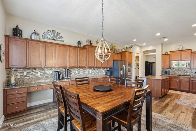 18428 W MONTEBELLO Avenue, Litchfield Park, AZ 85340