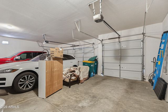 18428 W MONTEBELLO Avenue, Litchfield Park, AZ 85340