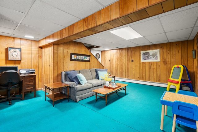 41 Old Coach Road, Sudbury, MA 01776