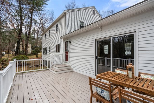 41 Old Coach Road, Sudbury, MA 01776