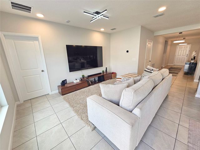 3775 KNOTTY PINE STREET, St Cloud, FL 34772