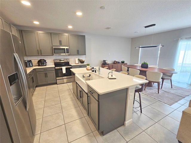 3775 KNOTTY PINE STREET, St Cloud, FL 34772