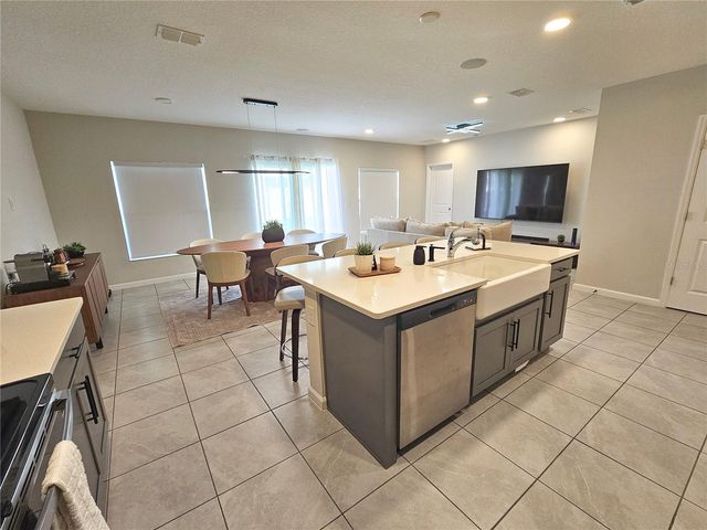 3775 KNOTTY PINE STREET, St Cloud, FL 34772