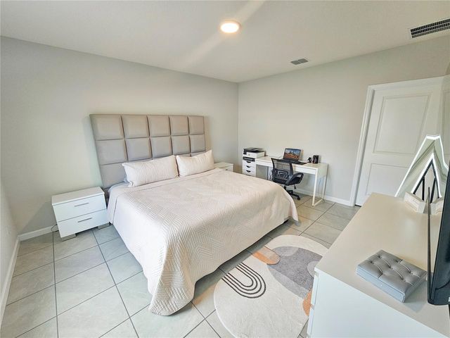 3775 KNOTTY PINE STREET, St Cloud, FL 34772