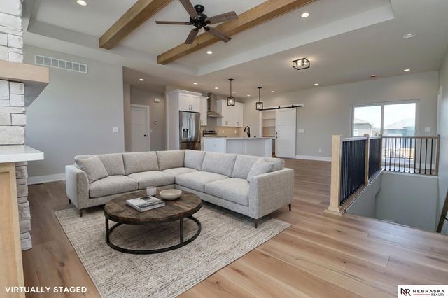 7755 Aero Circle, Lincoln, NE 68516