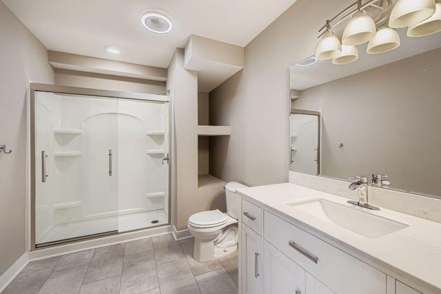 1660 Hackamore Drive, Victoria, MN 55386