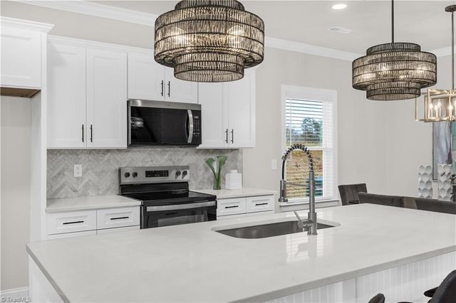 2103 Medhurst Drive, Greensboro, NC 27410