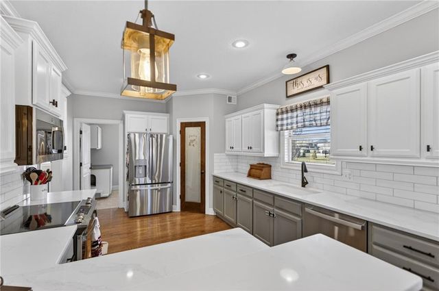 3701 N 153rd Street, Basehor, KS 66007