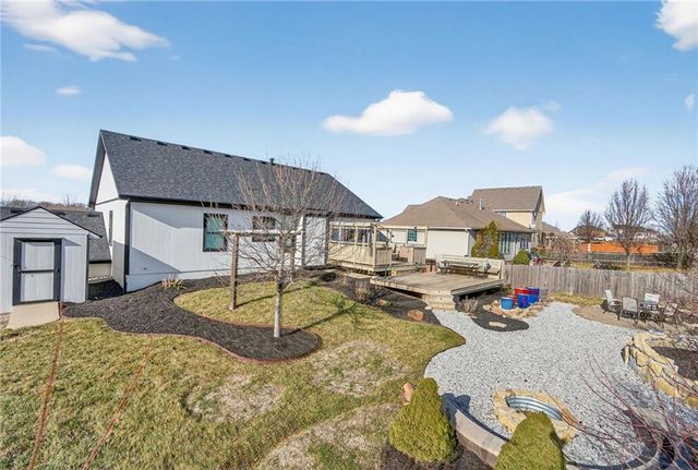 3701 N 153rd Street, Basehor, KS 66007