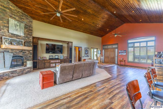 1179 S 56th Road, Nebraska City, NE 68410