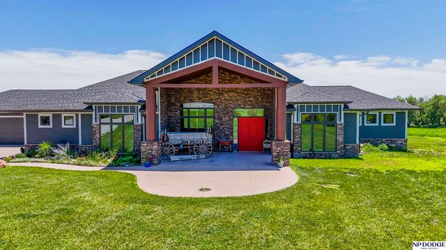 1179 S 56th Road, Nebraska City, NE 68410