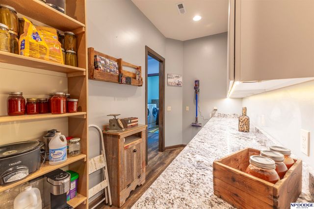 1179 S 56th Road, Nebraska City, NE 68410