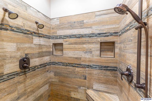 1179 S 56th Road, Nebraska City, NE 68410