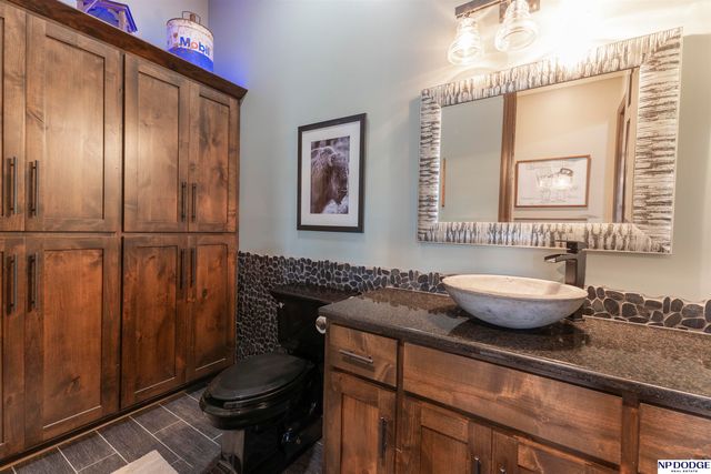 1179 S 56th Road, Nebraska City, NE 68410