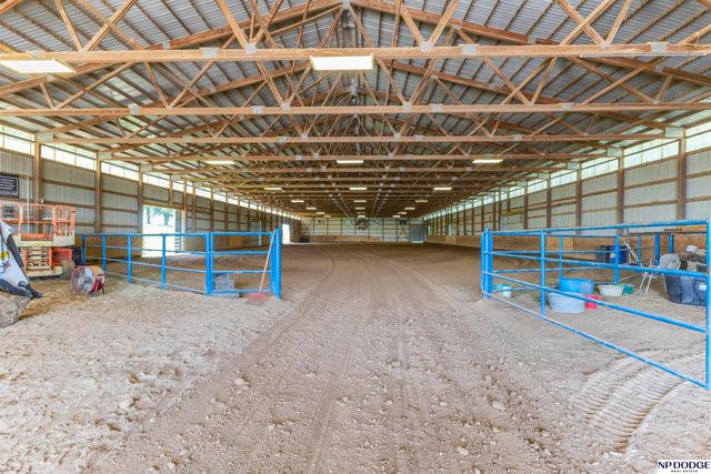 1179 S 56th Road, Nebraska City, NE 68410