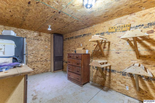 1179 S 56th Road, Nebraska City, NE 68410