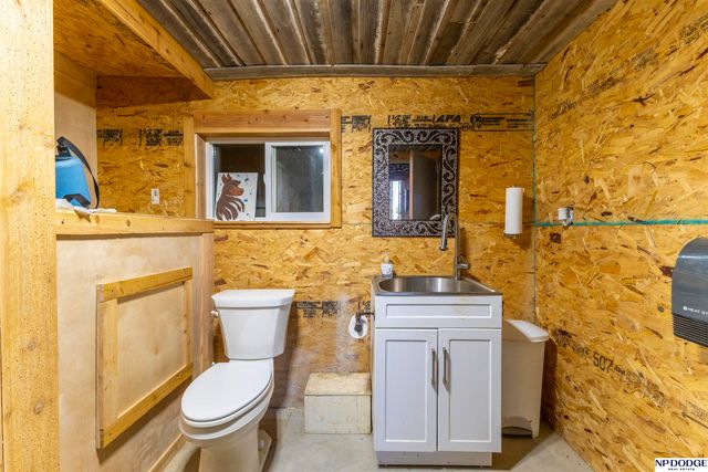 1179 S 56th Road, Nebraska City, NE 68410