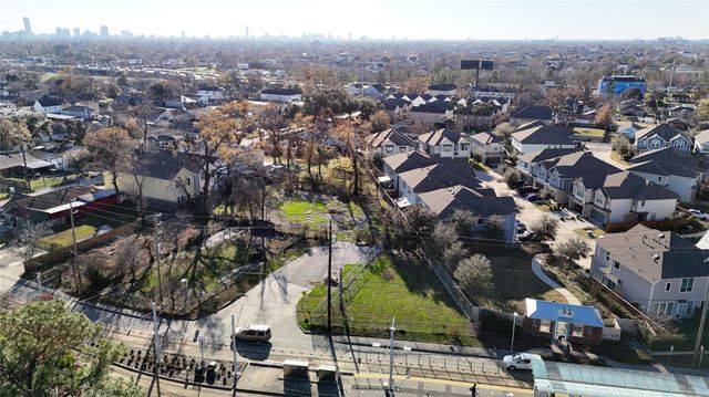 4701 Fulton Street, Houston, TX 77009
