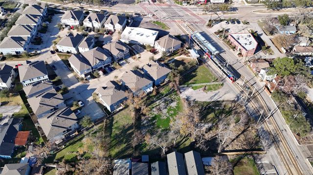 4701 Fulton Street, Houston, TX 77009