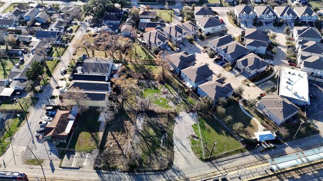 4701 Fulton Street, Houston, TX 77009