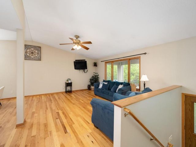1120 227th Avenue NW, Bethel, MN 55005