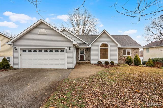 1028 Bermuda Drive, Edwardsville, IL 62025