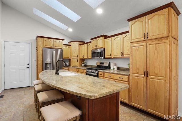 1028 Bermuda Drive, Edwardsville, IL 62025