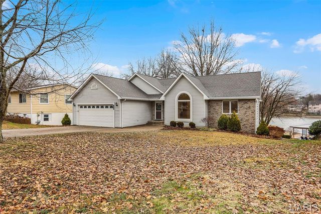 1028 Bermuda Drive, Edwardsville, IL 62025