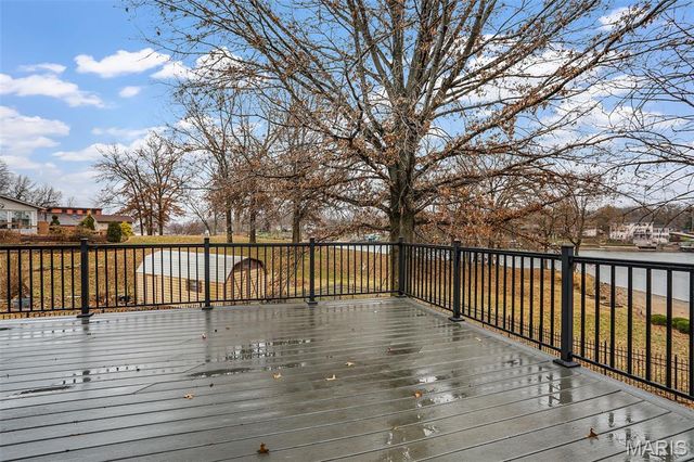 1028 Bermuda Drive, Edwardsville, IL 62025