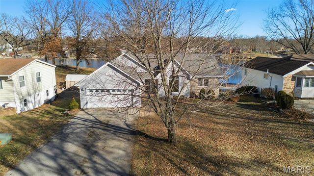 1028 Bermuda Drive, Edwardsville, IL 62025