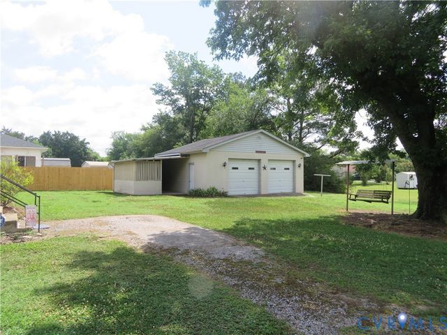 24701 Mount Pleasant St, North Dinwiddie, VA 23803