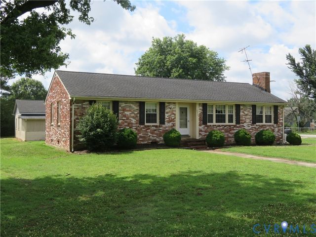 24701 Mount Pleasant St, North Dinwiddie, VA 23803