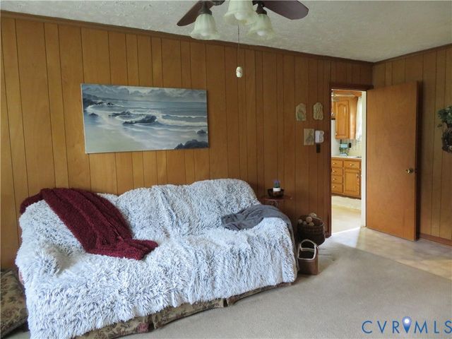 24701 Mount Pleasant St, North Dinwiddie, VA 23803