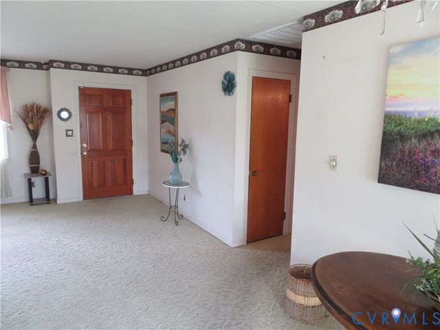 24701 Mount Pleasant St, North Dinwiddie, VA 23803